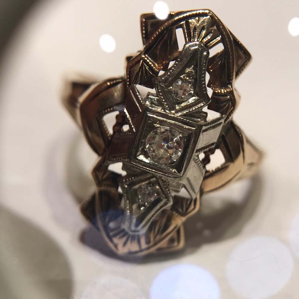 Diamond Ring - Picture 3 of 4